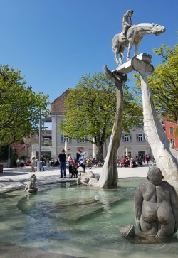 verückter Brunnen